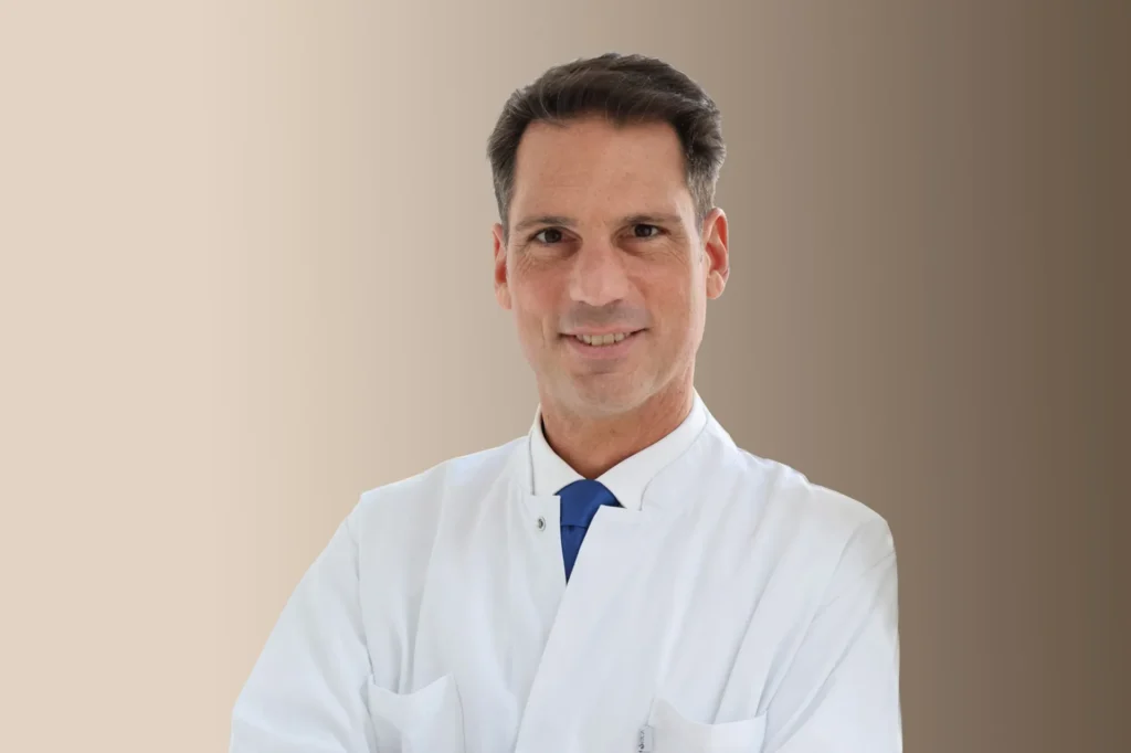 Professor Dr. med. Martin Ellenrieder, Chefarzt der Orthopädie
